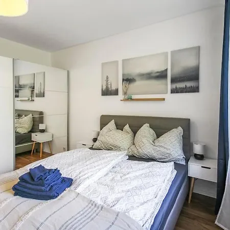 Apartment Skyblueoasis In *